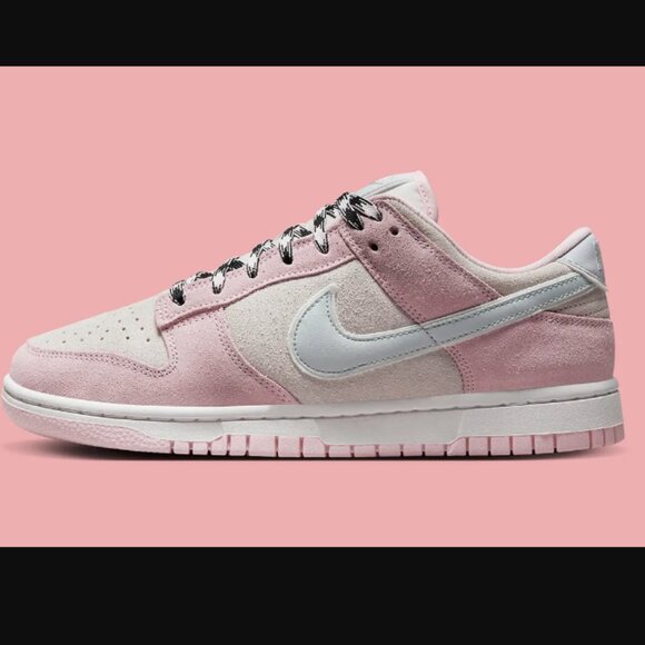 Nike Women’s Dunk Low LX ‘Pink Foam’ - Picture 3 of 7